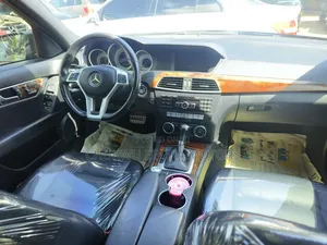 Mercedes-Benz C300 2014 Black