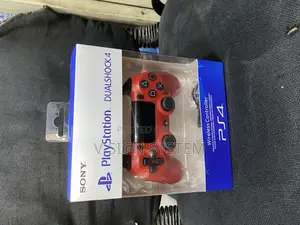 PS4 Controller