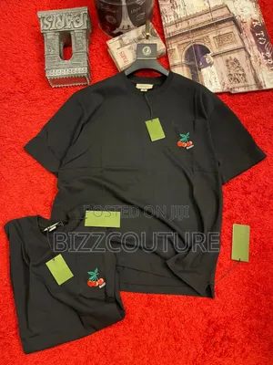 Original Gucci T-Shirts Available in Store