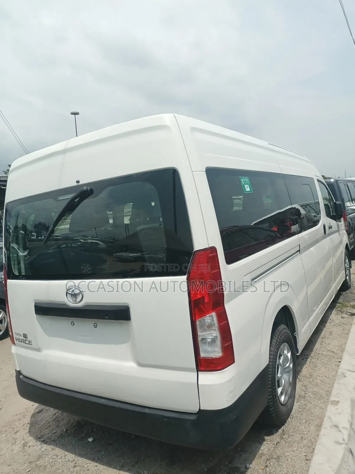 Toyota HiAce 2020 White