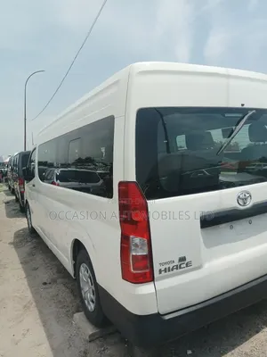Toyota HiAce 2020 White