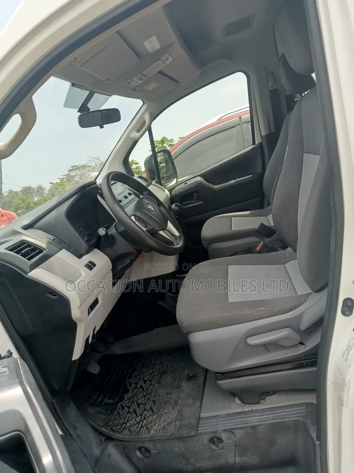 Toyota HiAce 2020 White