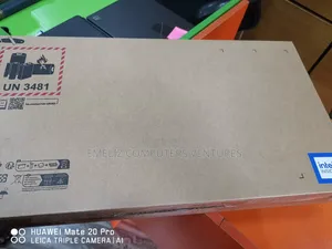 New Laptop HP 14S 8GB Intel Core I5 SSD 512GB