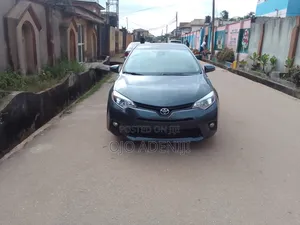 Toyota Corolla 2014 Gray