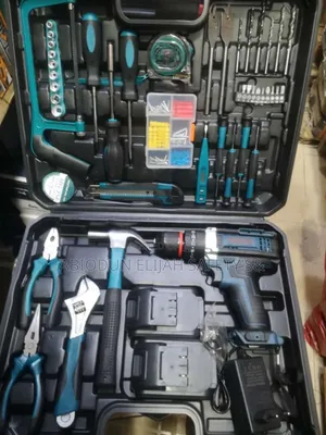 Battery Charging Drilling Machine With Tools in Box