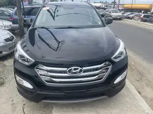 Hyundai Santa Fe 2015 Black