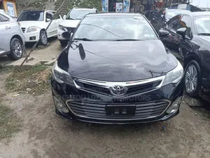 Toyota Avalon 2013 Black