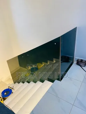 Frameless Glass