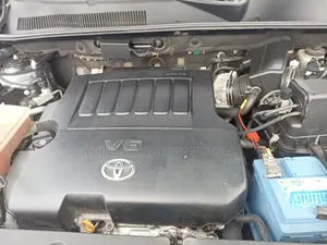 Toyota RAV4 Limited 2011 Gray