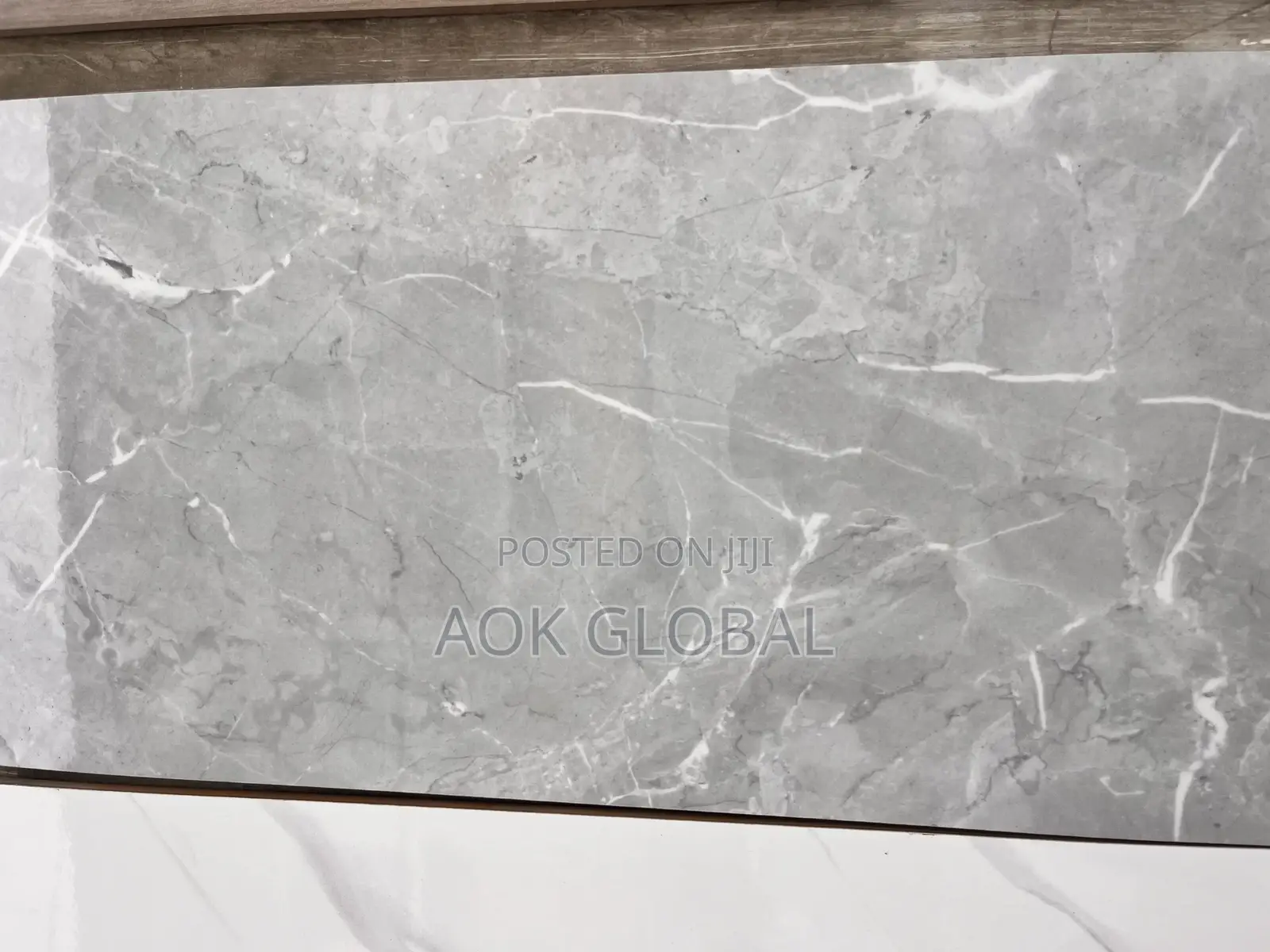 Floor/Wall Tiles