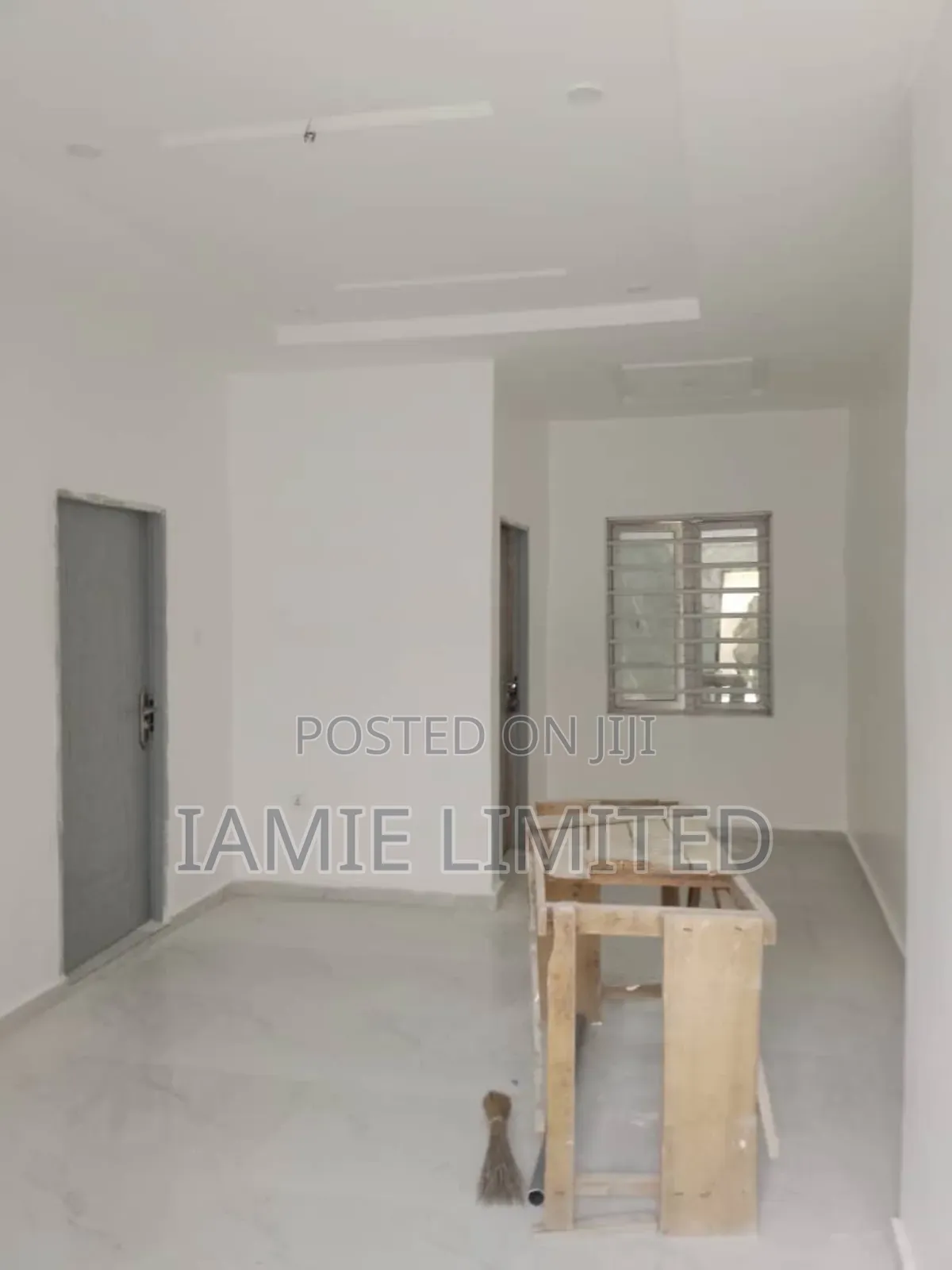 2bdrm Block of Flats in Okuokoko, Warri for rent