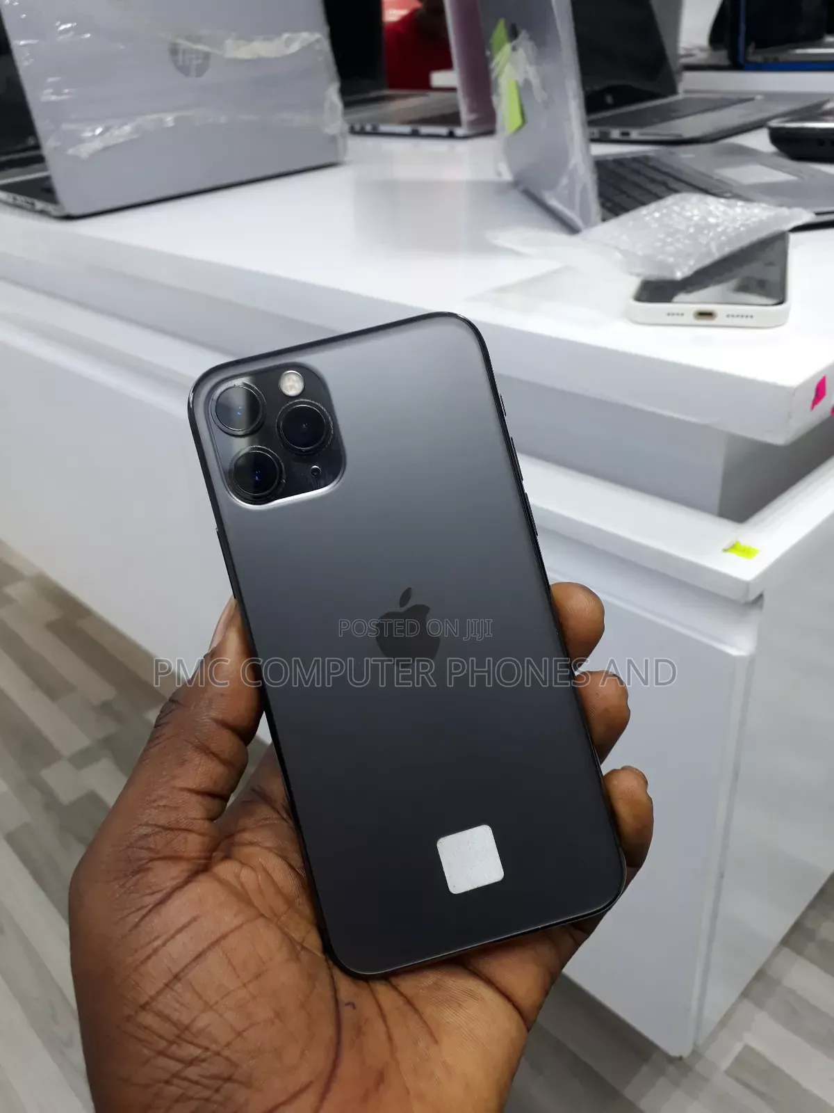 Apple iPhone 11 Pro 64 GB Gray