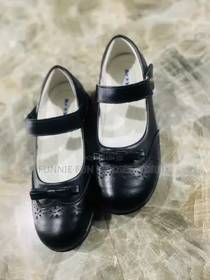 Arxyou Black Shoes for Girls