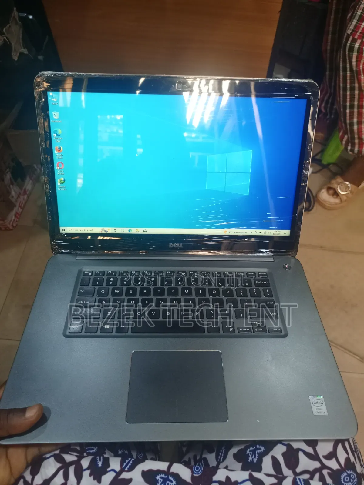 New Laptop Dell Inspiron 15 16GB Intel Core I7 SSD 256GB
