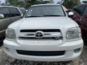 Toyota Sequoia 2007 White