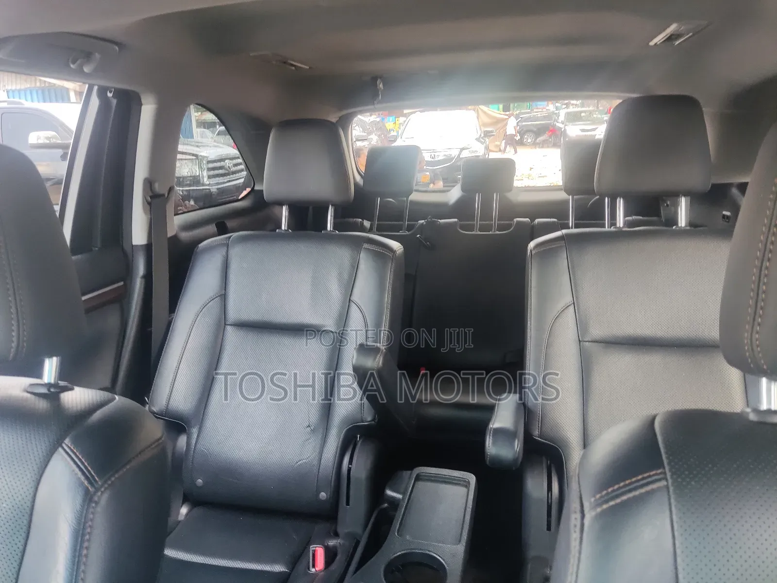 Toyota Highlander 2017 Gold