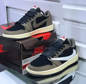Air Jordan 1 Low Og Travis Scott X Cactus Jack Mocha Sneaker