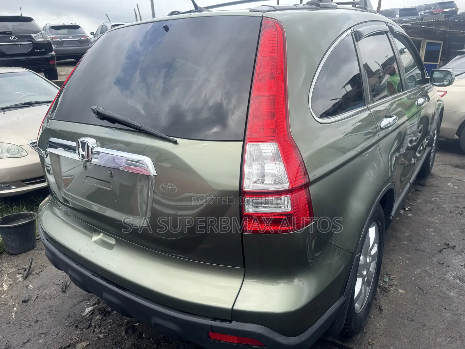 Honda CR-V 2010 Green