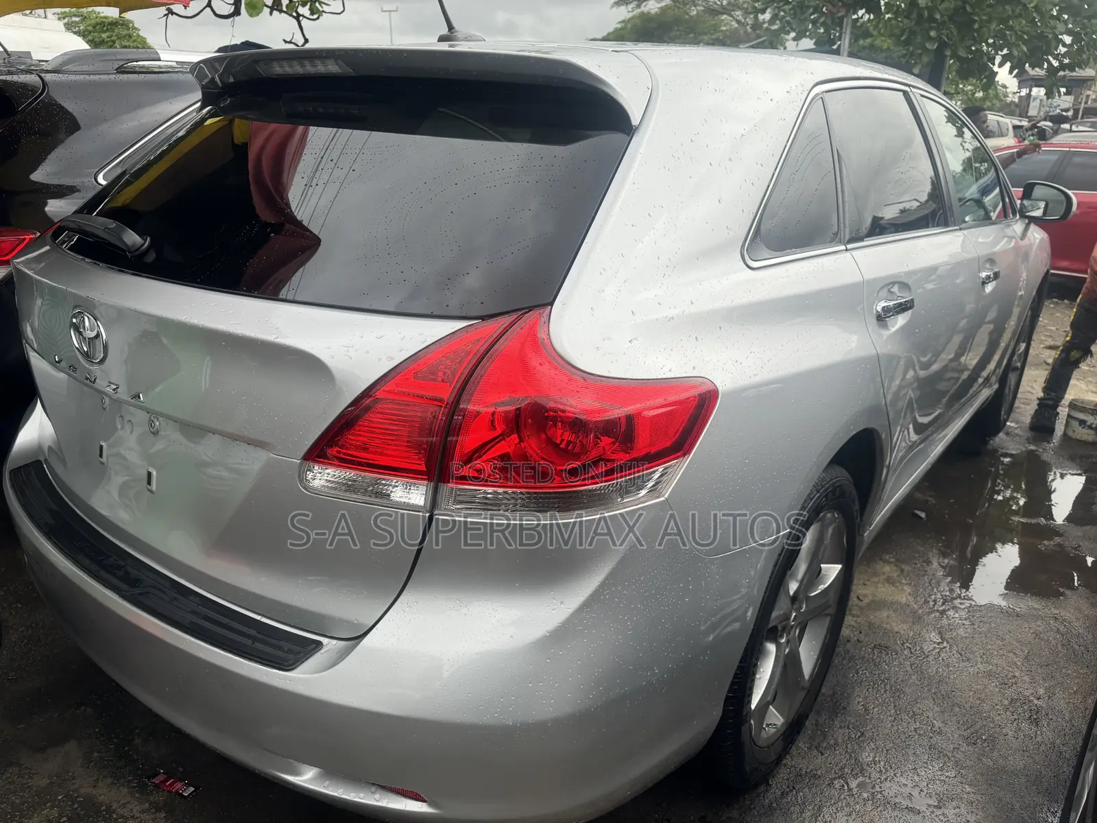 Toyota Venza V6 AWD 2010 Silver