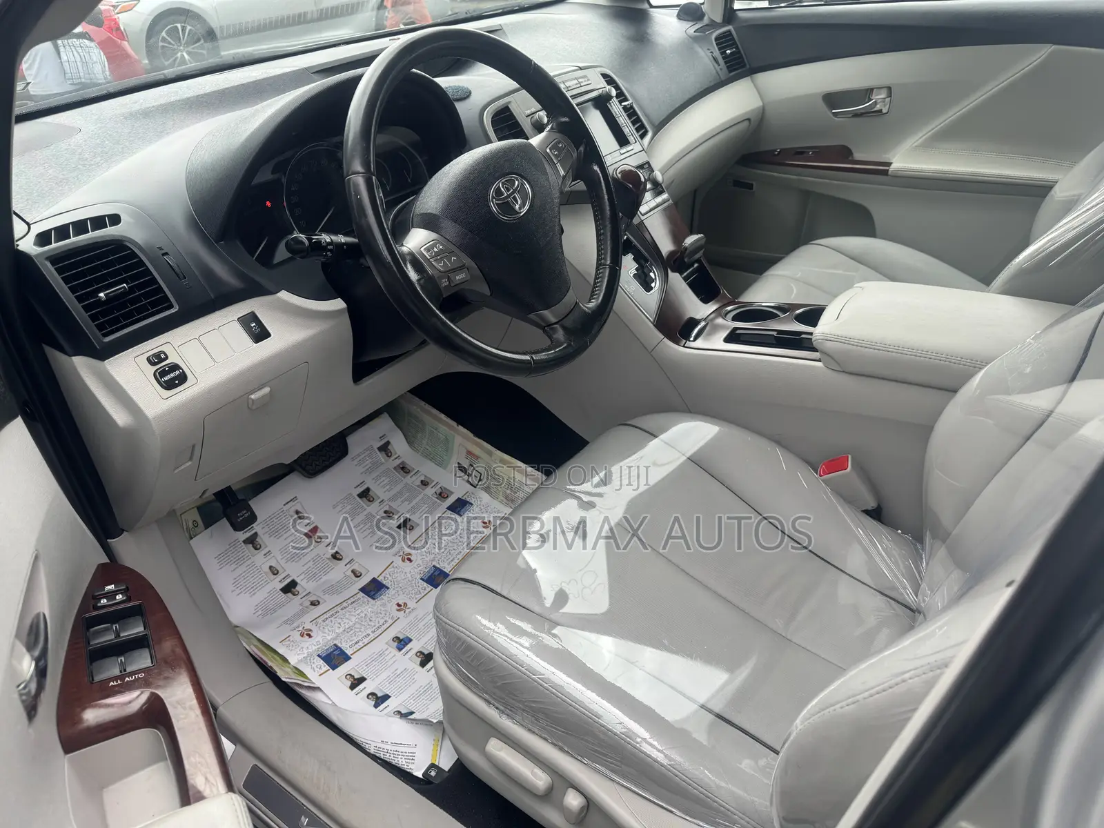 Toyota Venza V6 AWD 2010 Silver
