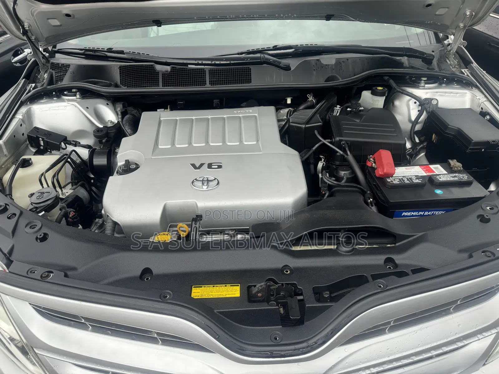 Toyota Venza V6 AWD 2010 Silver