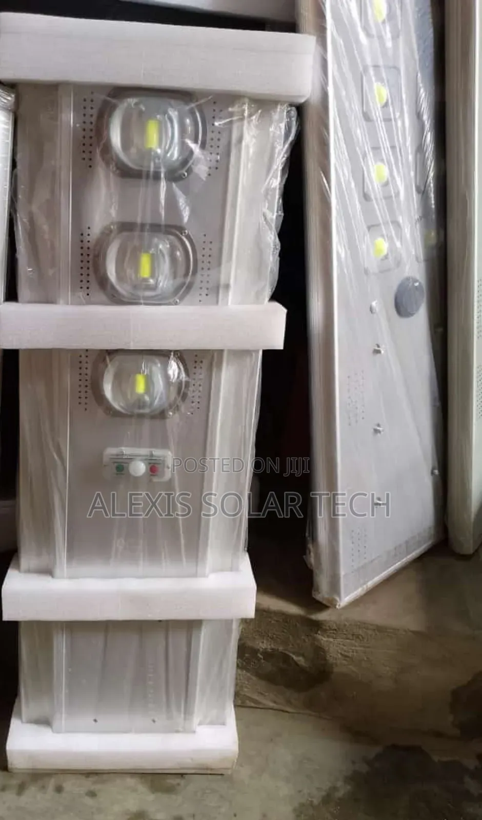 Solar Industrial Light