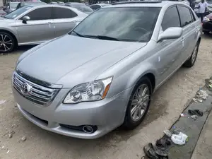 Toyota Avalon Limited 2006 Silver