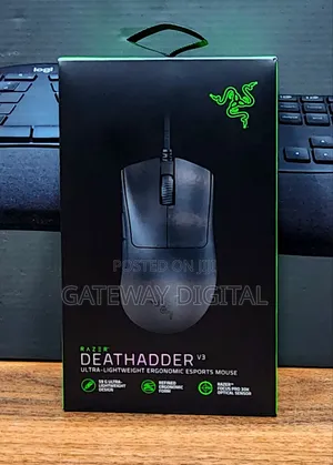 Photo - Razer Deathadder V3 Wired Gaming Mouse:59g Ultra Lightweight