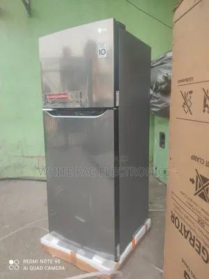 Lg Inverter Smart Fridge 286-l Double Door Extra Ice Maker