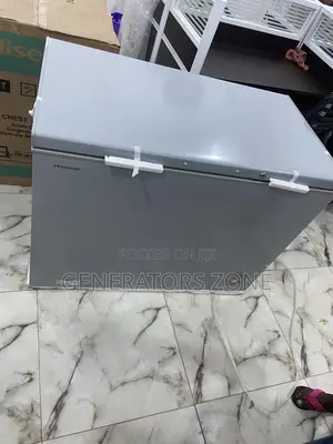 Hisense 44kg Chest Freezer Ccoling Technology {Fc390sh}