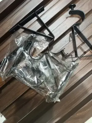 Bracket Curtain