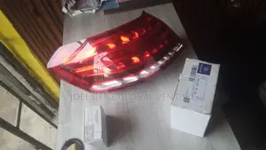 E350 2014 Left Side Backlight