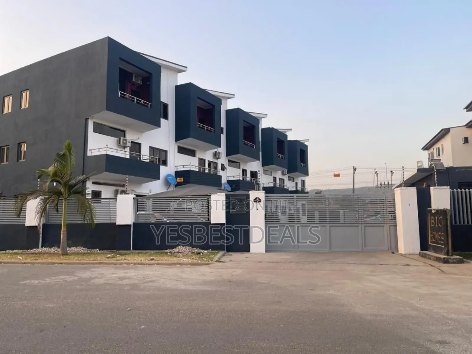 Furnished 4bdrm Townhouse / Terrace in Gilmore, Jahi for rent