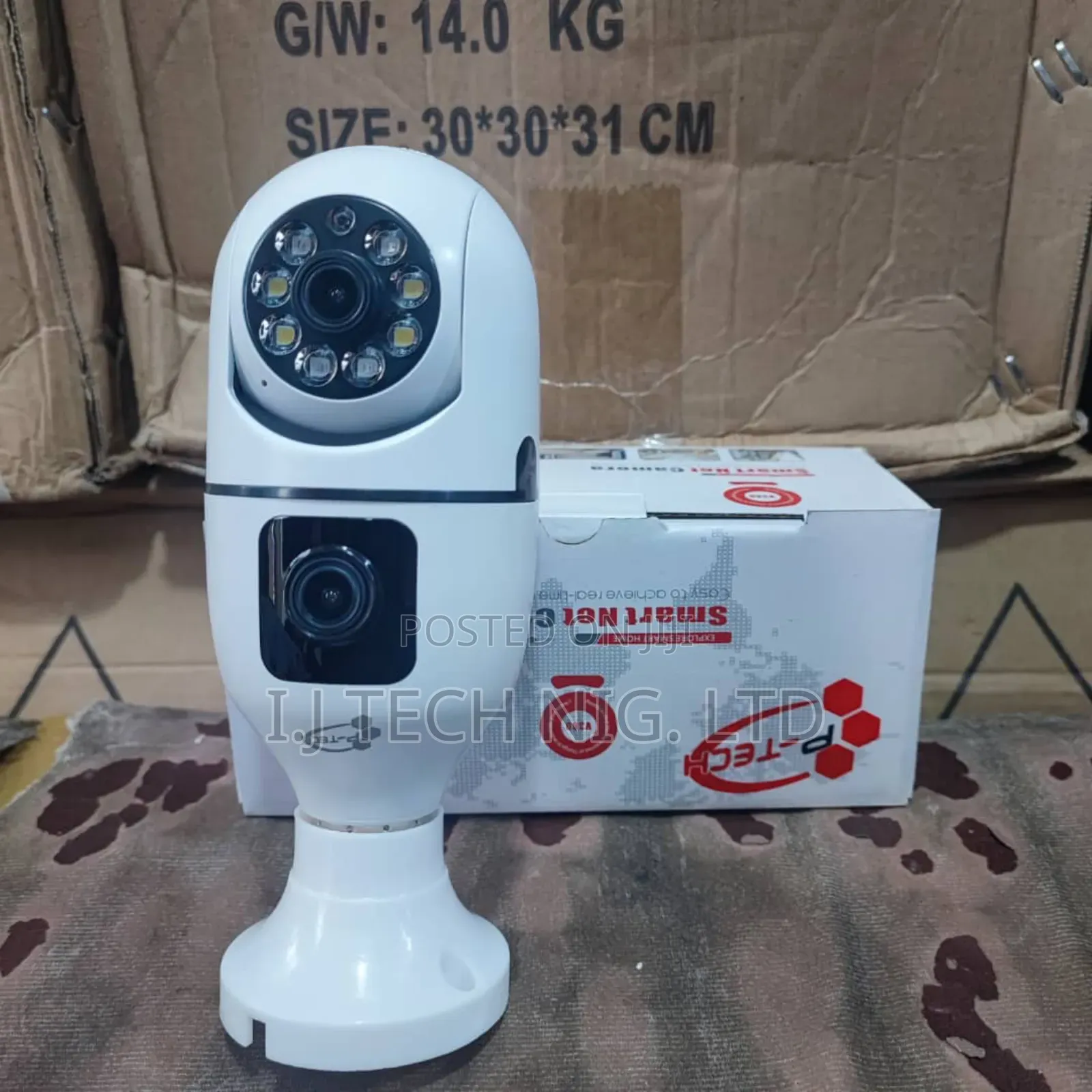 V380 Wifi Dual Lens PTZ Bulb Camera.