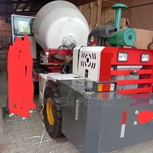 4x4 Brand New 3m3 Self Loader Concrete Cement Mixer Machine