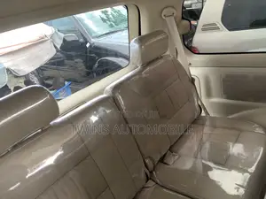 Toyota Land Cruiser 4x4 2007 Black