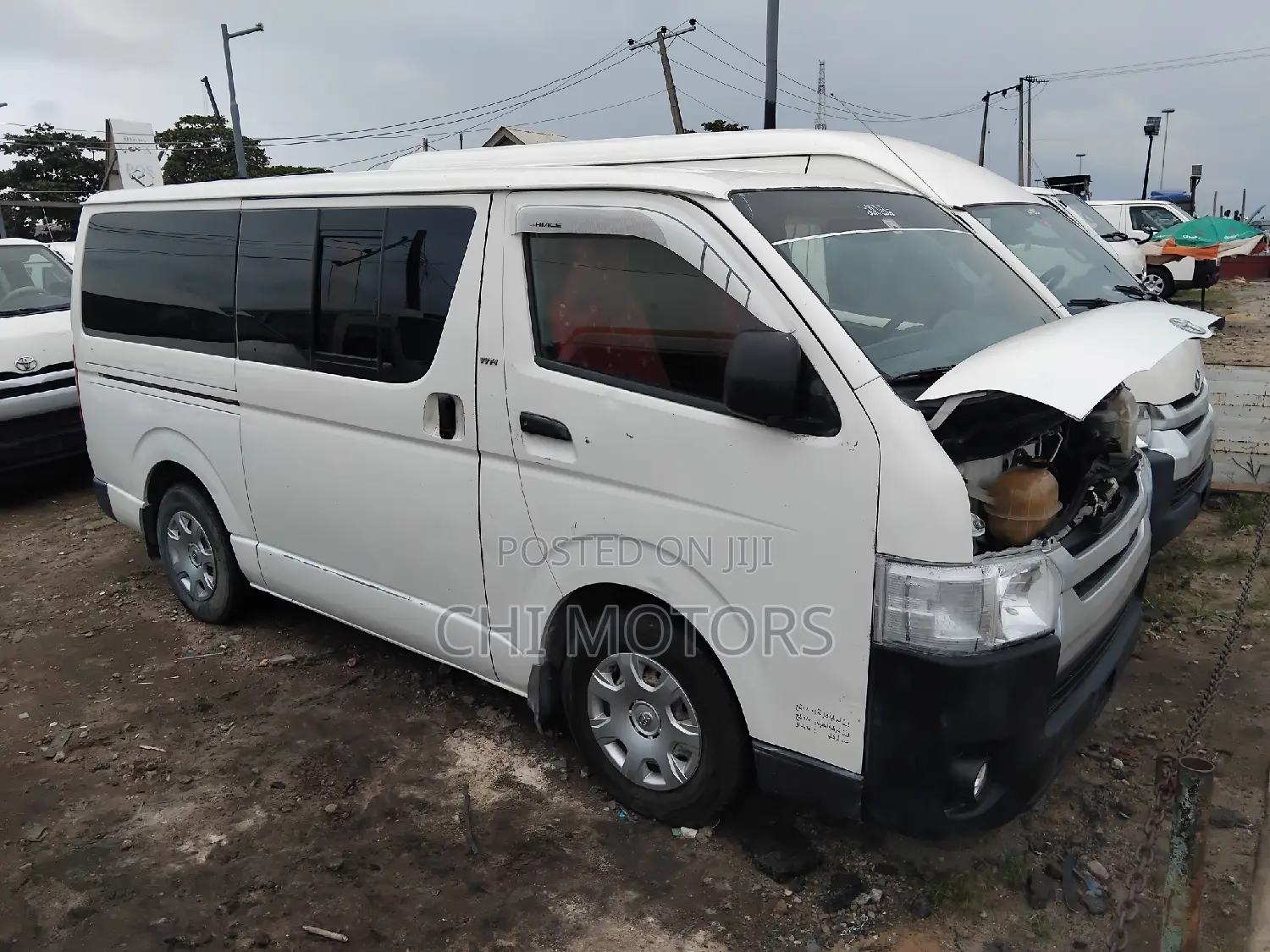 Toyota HiAce 2010 White