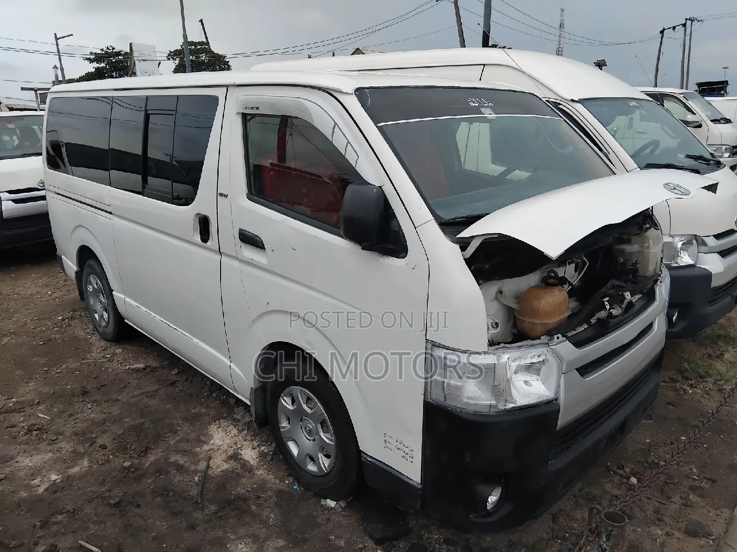 Toyota HiAce 2010 White