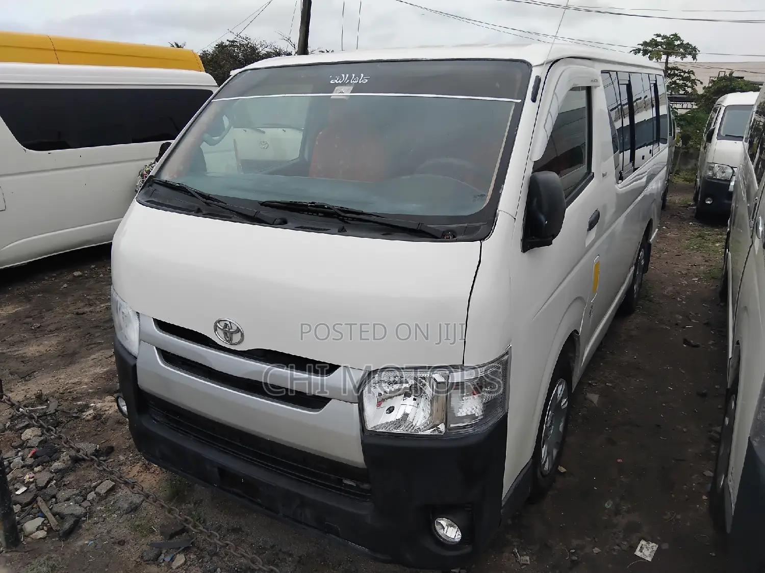 Toyota HiAce 2010 White
