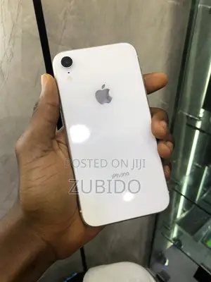 Apple iPhone XR 64 GB White