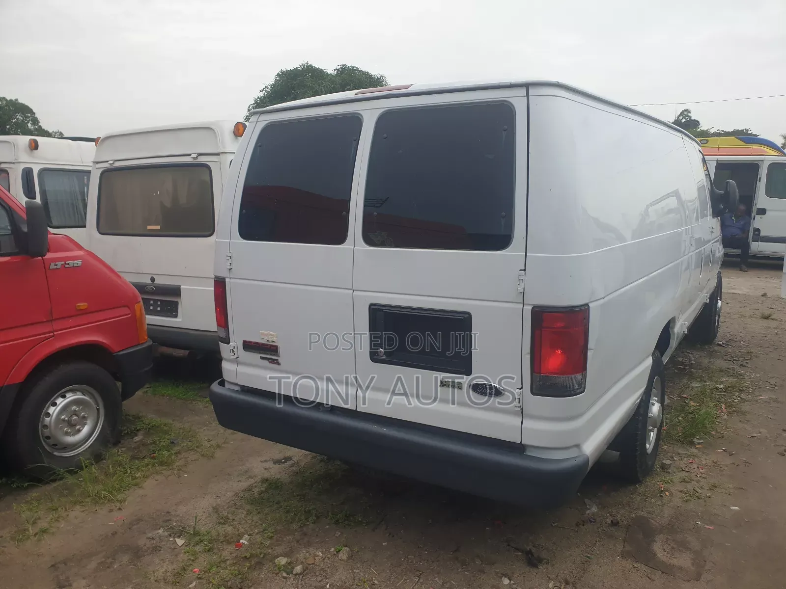 Ford E250 2012 White