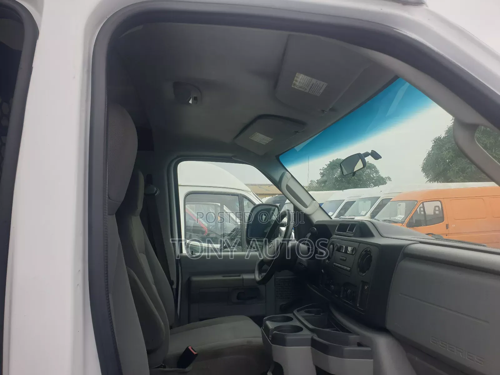 Ford E250 2012 White