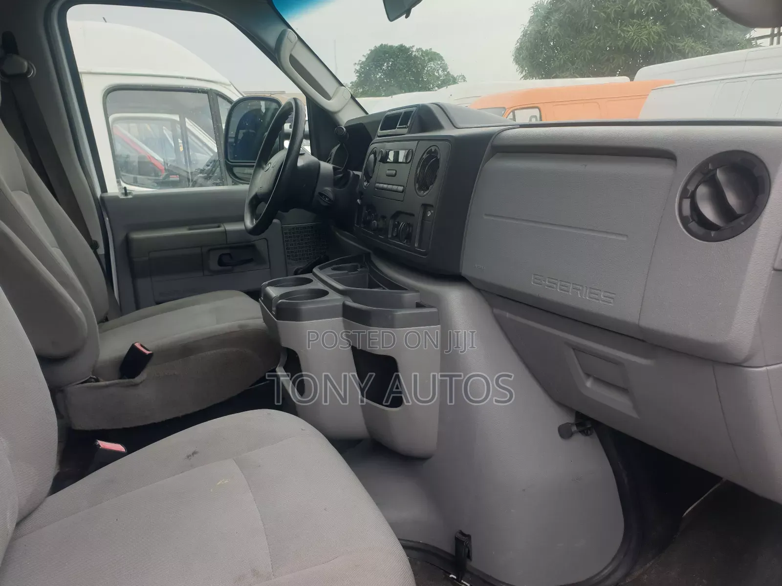 Ford E250 2012 White