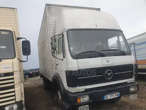 1217 German Mercedez Benz Tokunbo Container Body