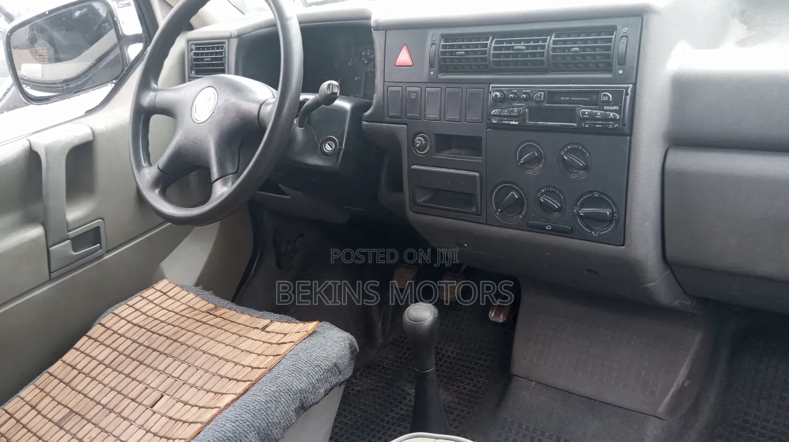 Volkswagen Transporter 2005 White