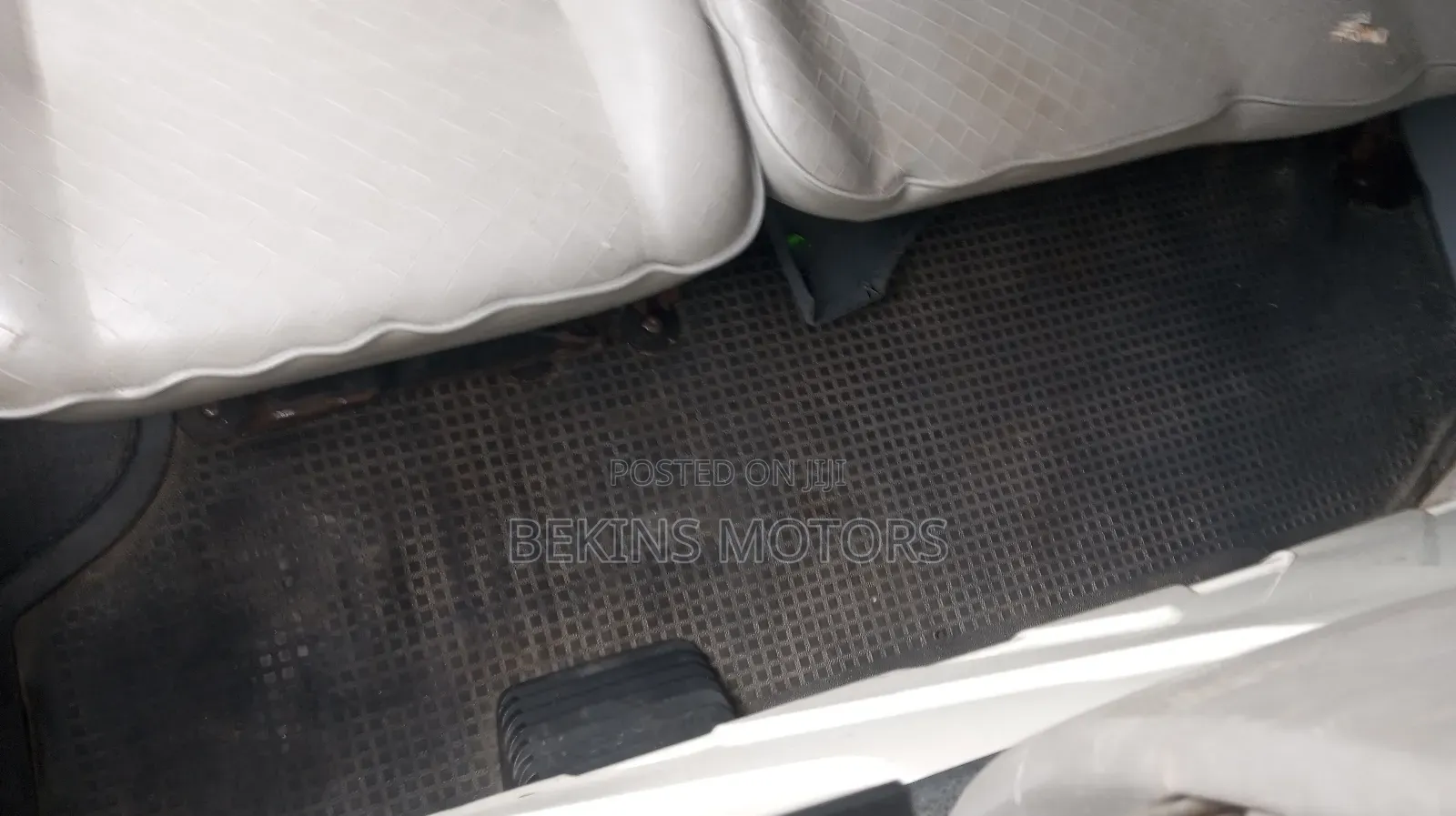 Volkswagen Transporter 2005 White