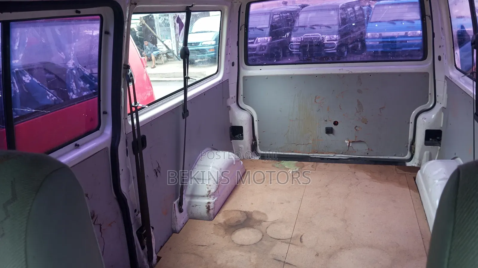 Volkswagen Transporter 2005 White