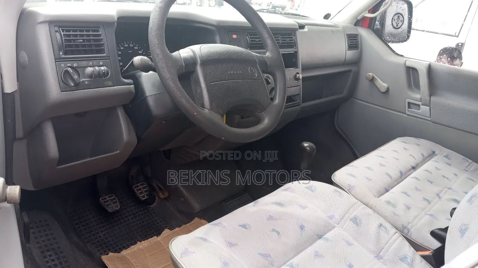 Volkswagen Transporter 2003 Red
