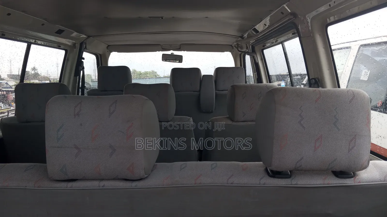 Volkswagen Transporter 2002 White