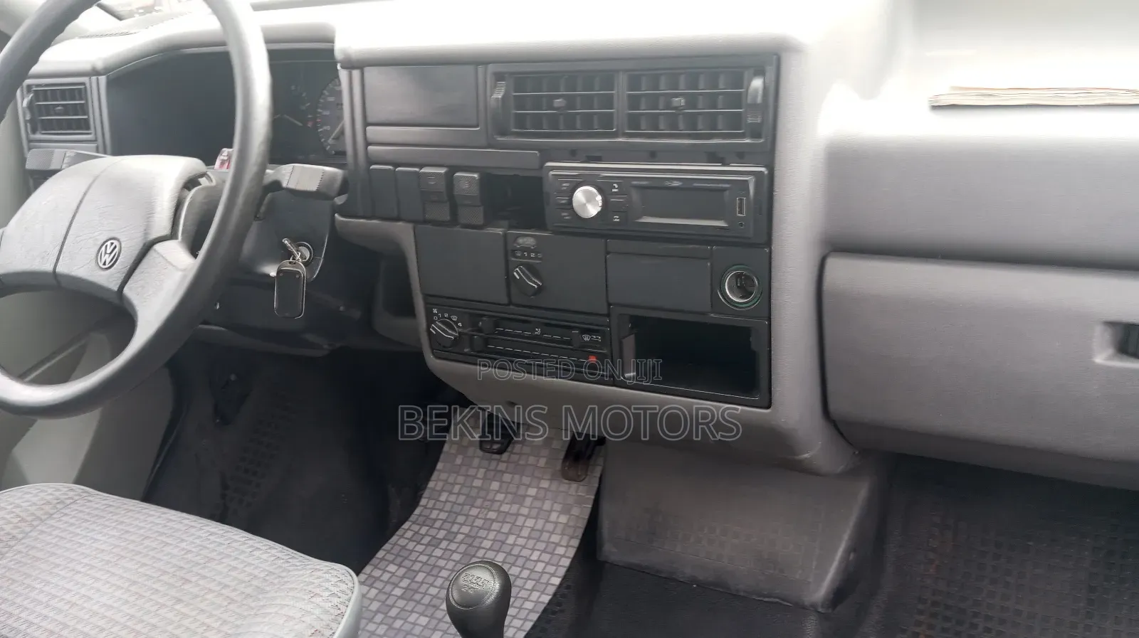 Volkswagen Transporter 2004 White